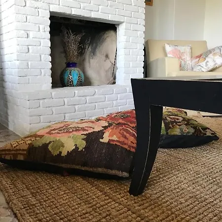 Ambra Apartment *